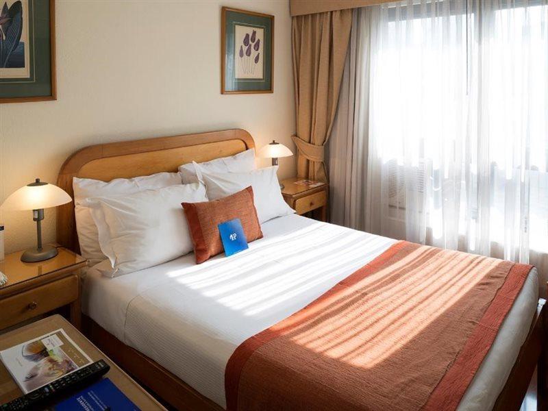 Hotel Presidente サンティアゴ エクステリア 写真