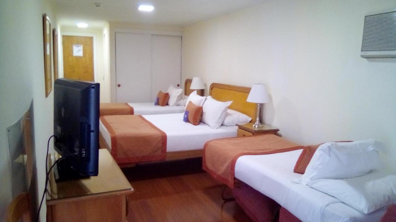 Hotel Presidente サンティアゴ エクステリア 写真